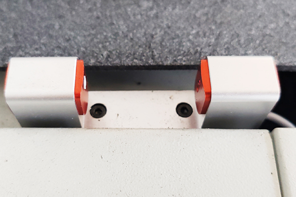 得馬高速裁切機(jī)對刀儀